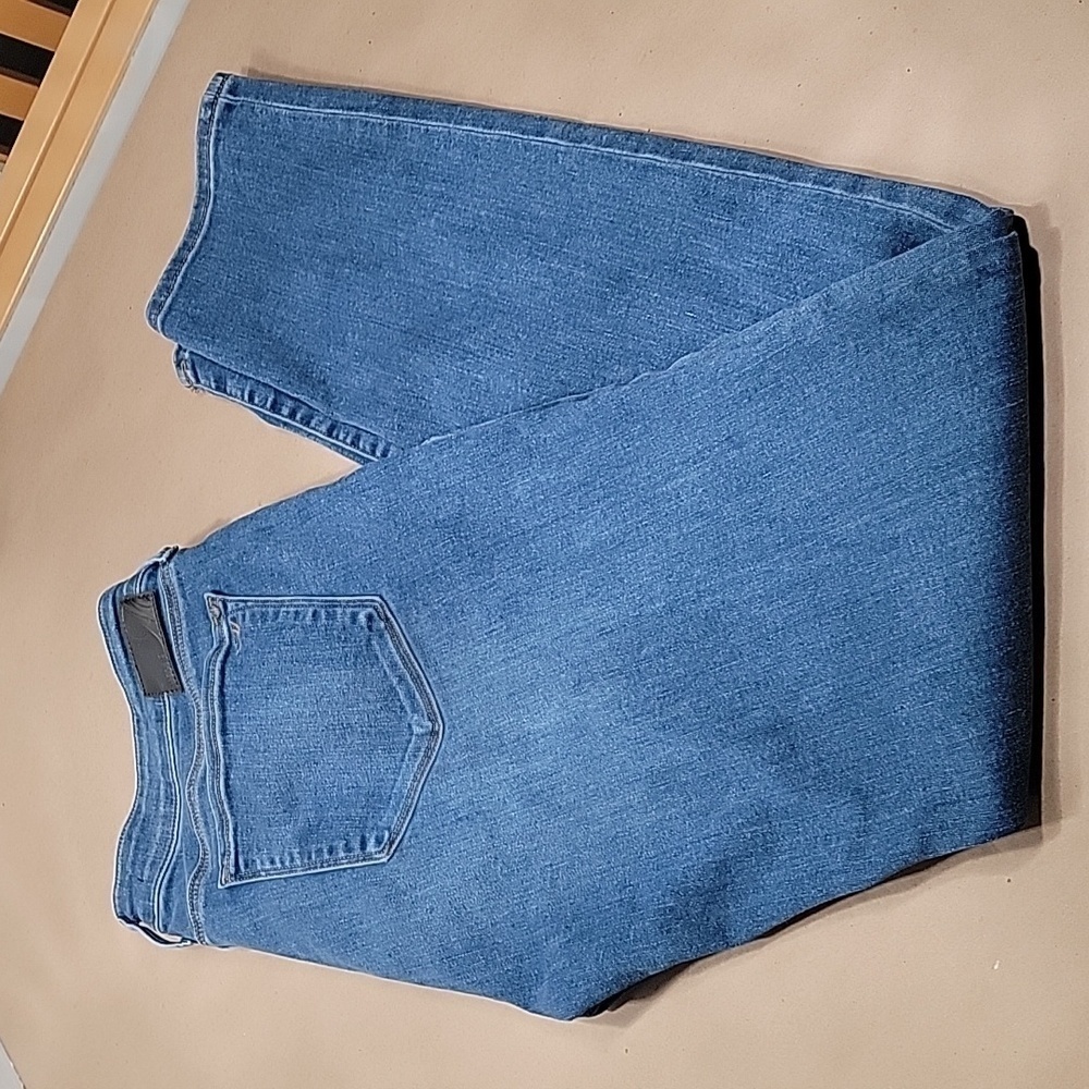 Mavi Emma Size 31 Slim Boyfriend Denim Blue Jeans Medium Wash Stretch, GUC